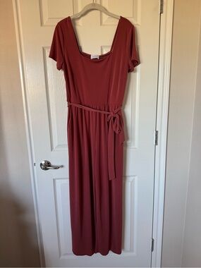 Kaileigh Rust Short Sleeve Jumpsuit Women’s Large